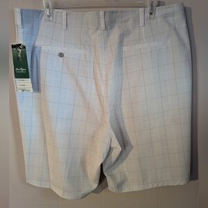Ben Hogan Performance Golf Shorts Men's Size 44 Gray White Plaid Comfort